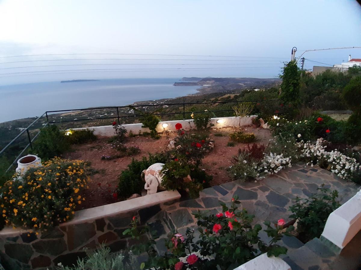 Roussa'S View Apartments Sitia  Ngoại thất bức ảnh